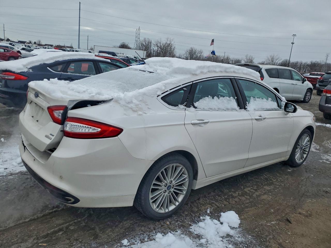 FORD FUSION SE