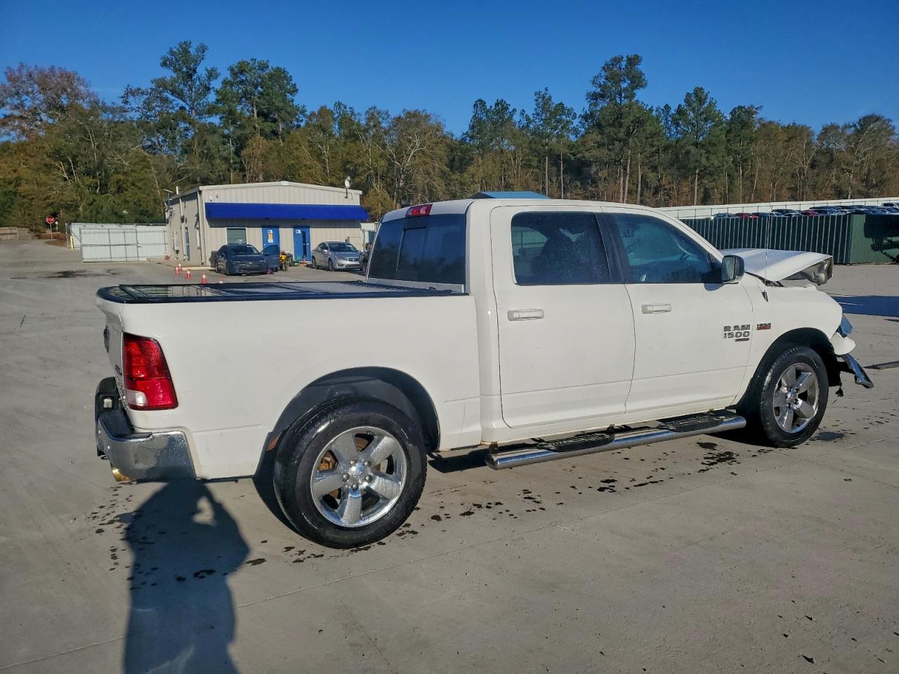 RAM 1500 SLT