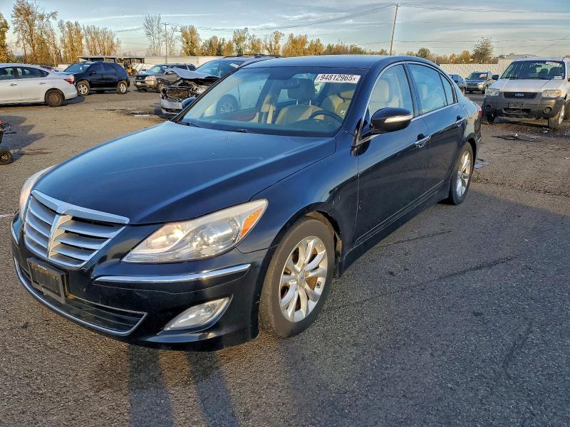 2013 HYUNDAI GENESIS 3. #3309333986