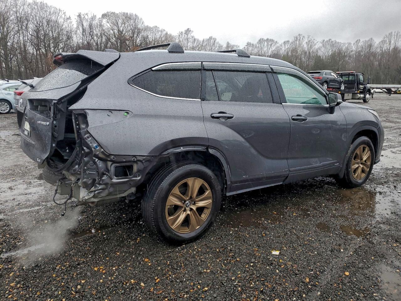 TOYOTA HIGHLANDER HYBRID XLE