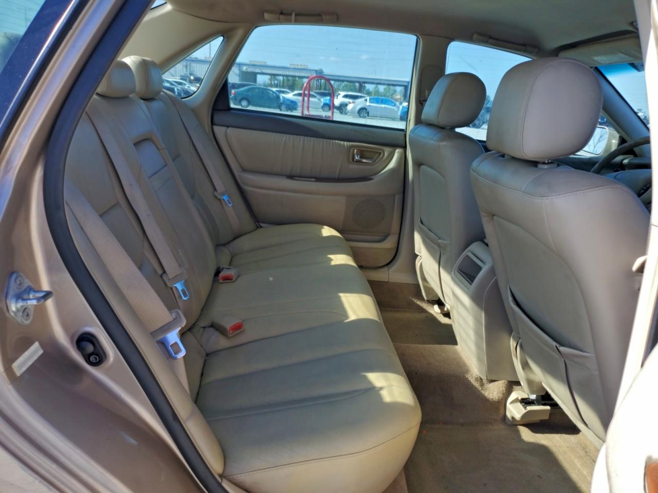 Lot #3315892145 2001 TOYOTA AVALON XL