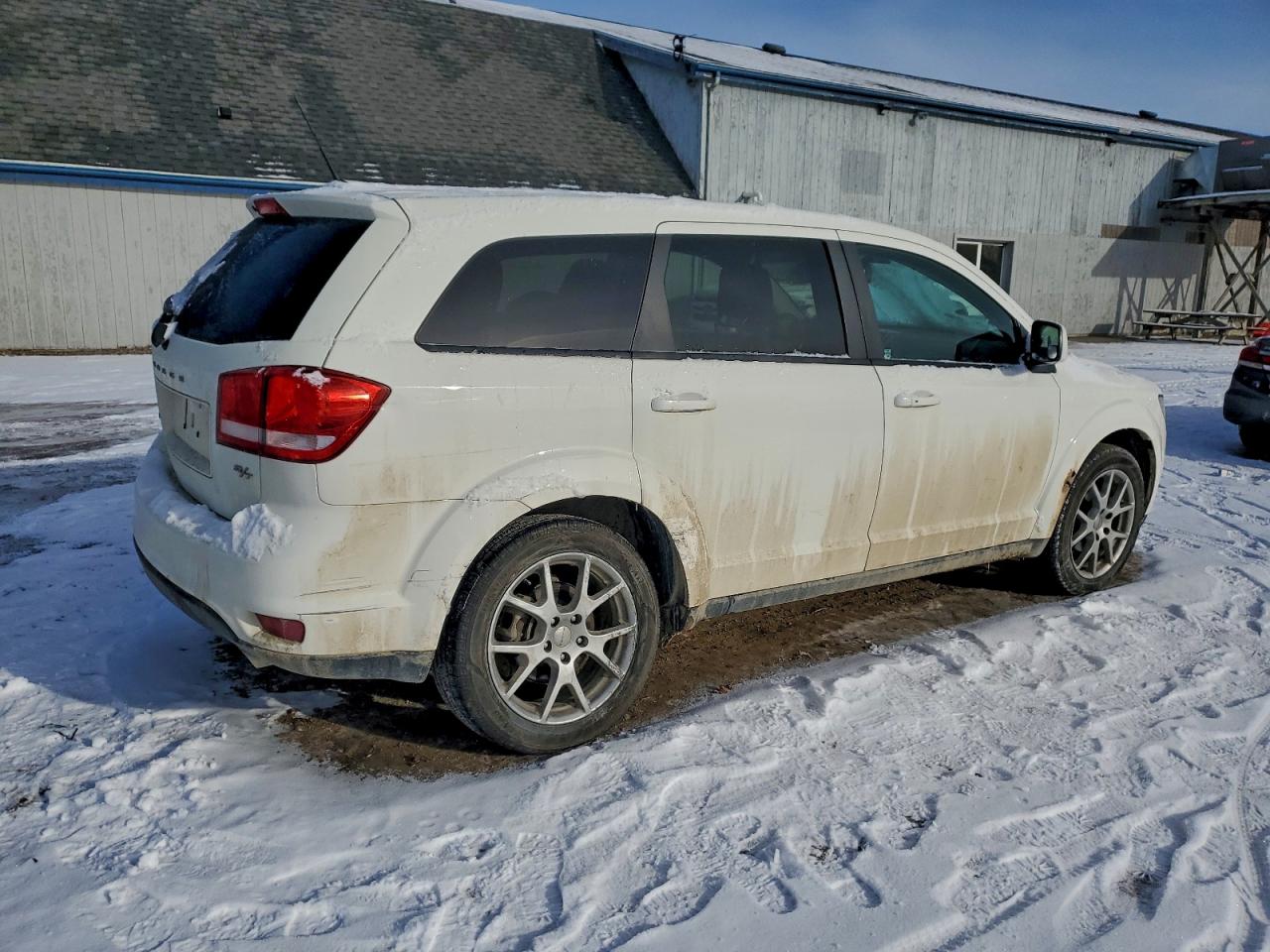 Lot #3316809411 2011 DODGE JOURNEY R/