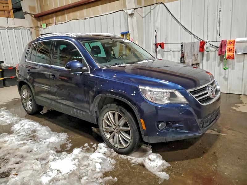 2011 VOLKSWAGEN TIGUAN S #3302708080