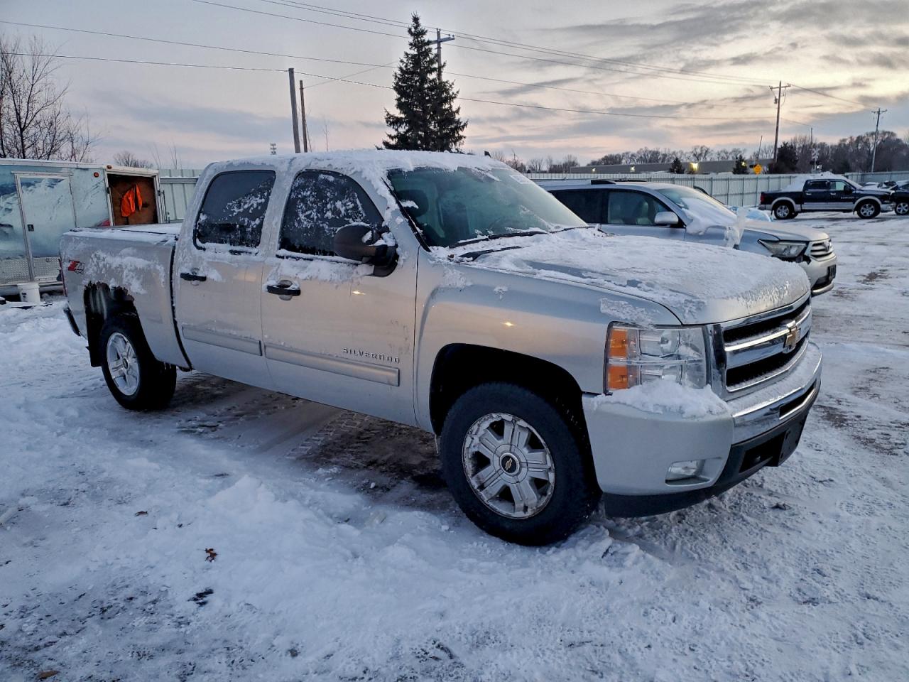 CHEVROLET SILVERADO K1500 LT