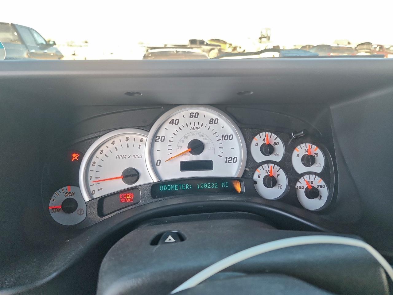 Lot #3318081393 2003 HUMMER H2