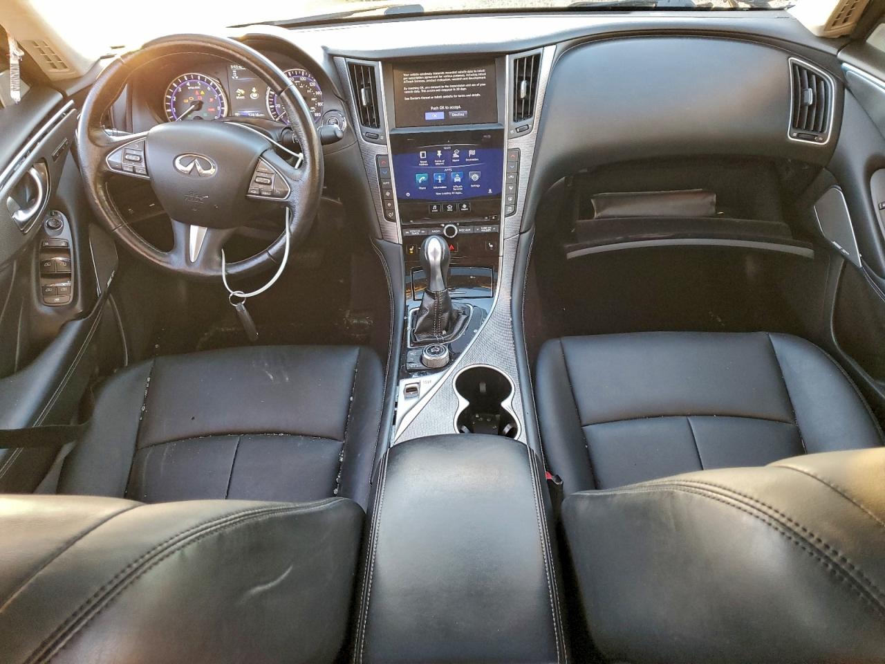 INFINITI Q50 PREMIUM