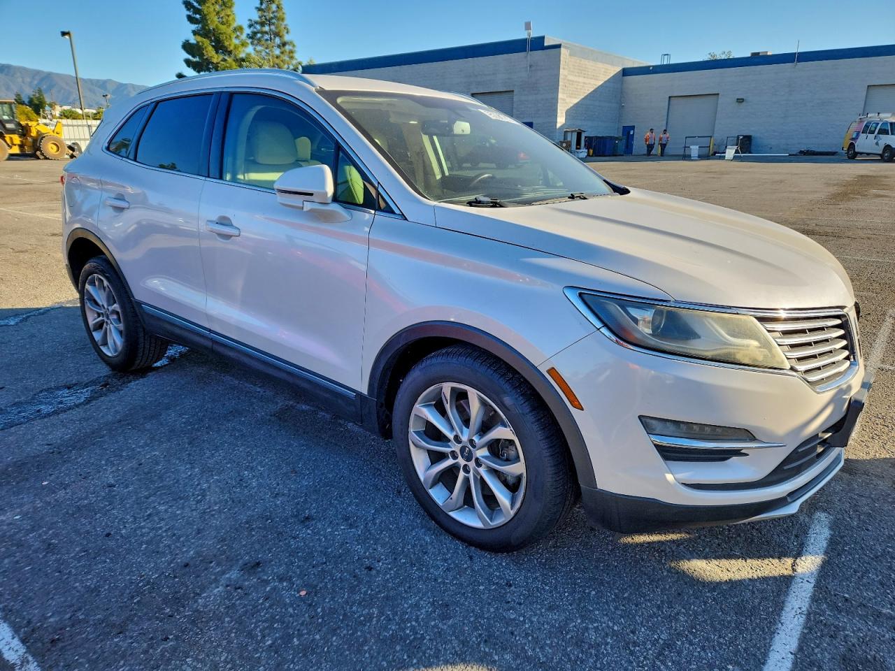 LINCOLN MKC SELECT