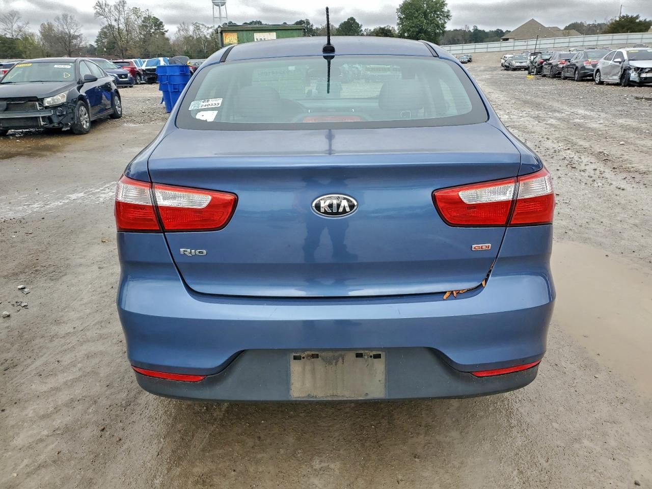 KIA RIO LX