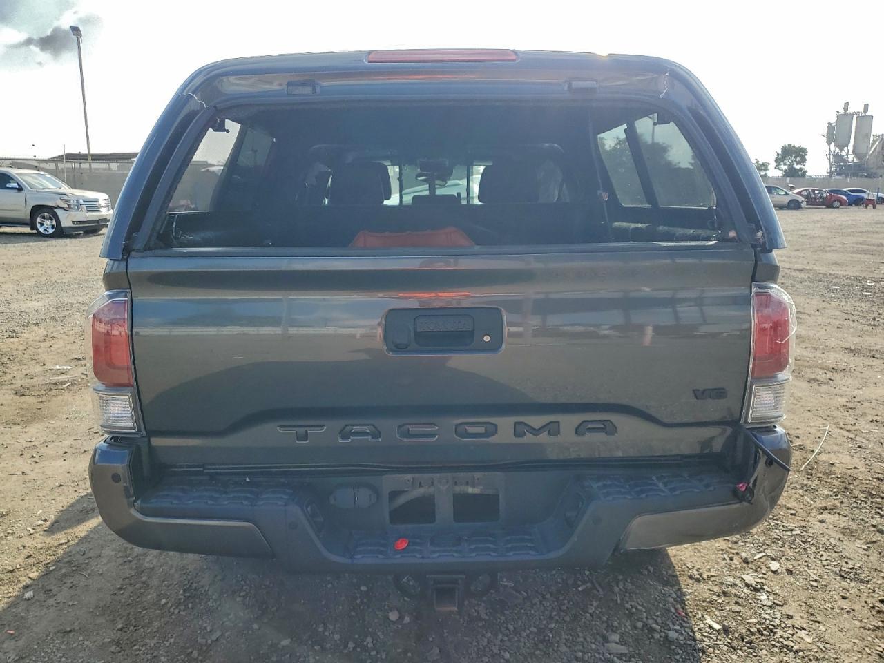 TOYOTA TACOMA DOUBLE CAB