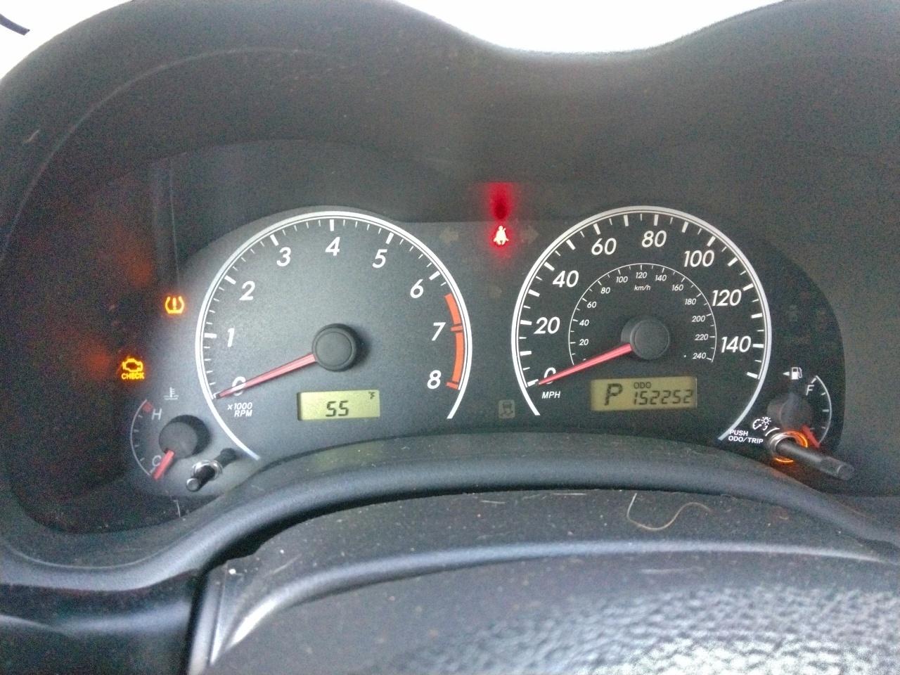 Lot #3311456241 2011 TOYOTA COROLLA BA