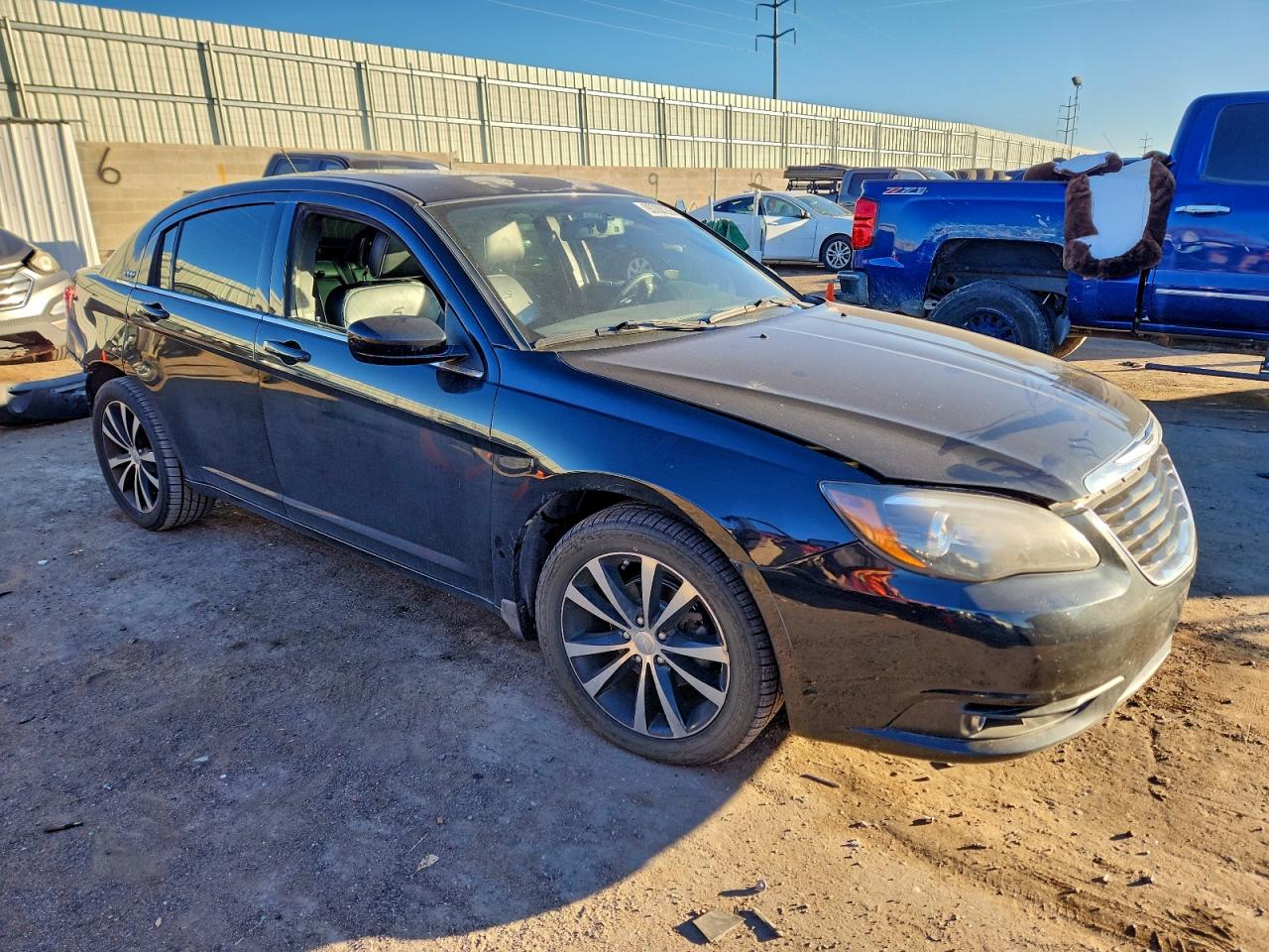 CHRYSLER 200 LIMITED