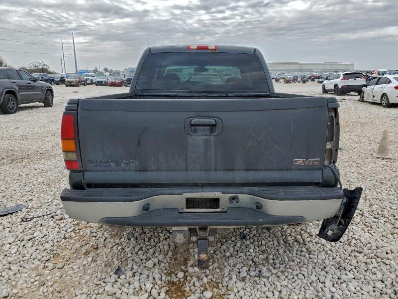 2005 GMC NEW SIERRA #3312724293