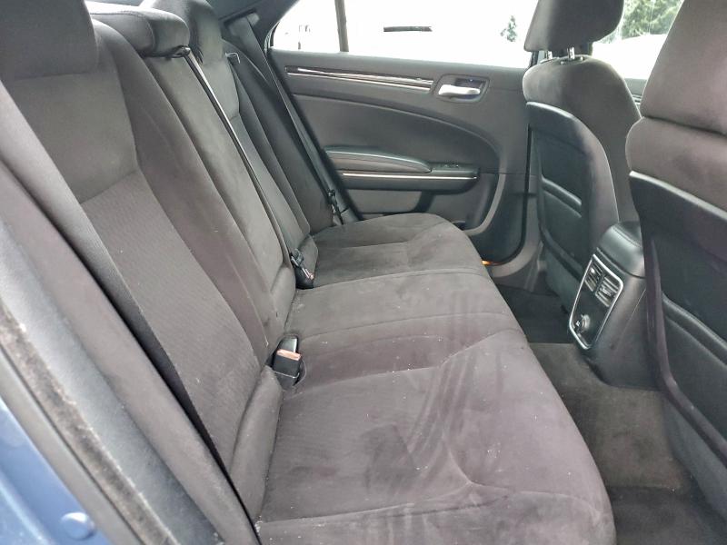 2011 CHRYSLER 300 #3304865559