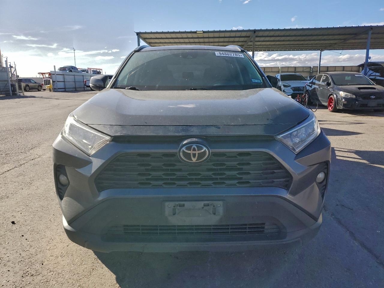 TOYOTA RAV4 XLE