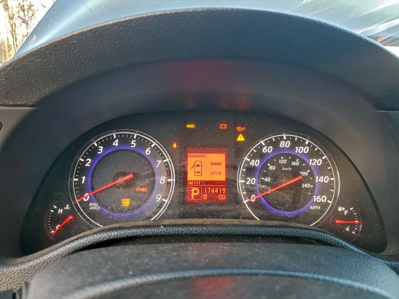 2009 INFINITI G37 #3301713392