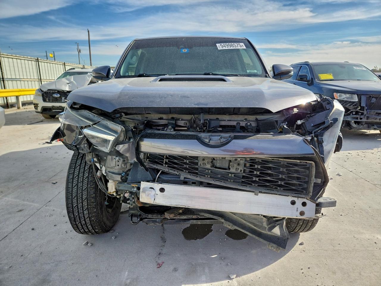 TOYOTA 4RUNNER SR5/SR5 PREMIUM