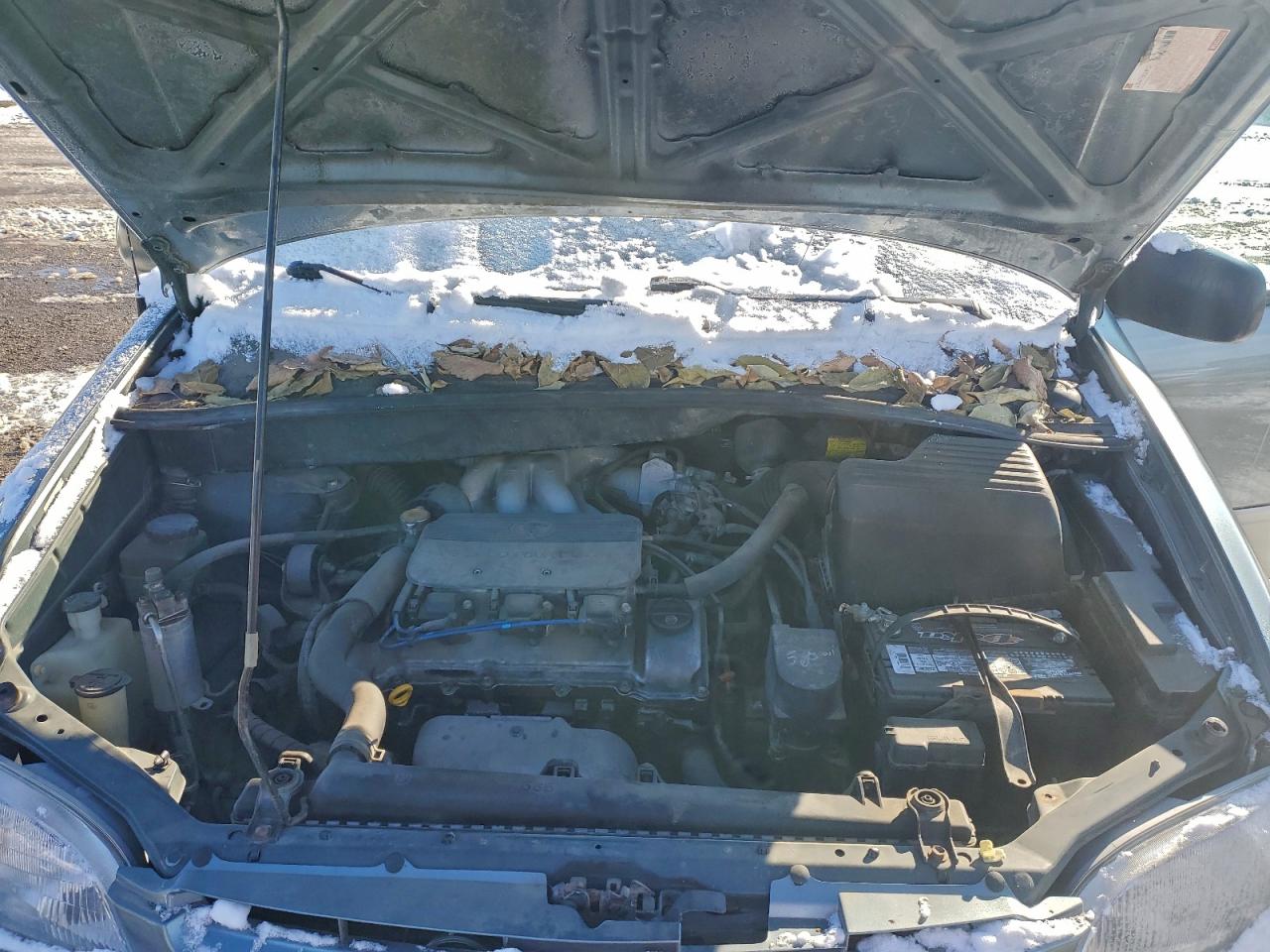 Lot #3303600936 1999 TOYOTA SIENNA LE