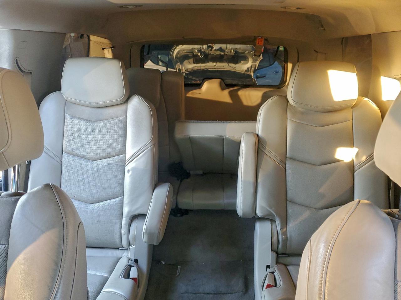 Lot #3309773839 2015 CADILLAC ESCALADE L