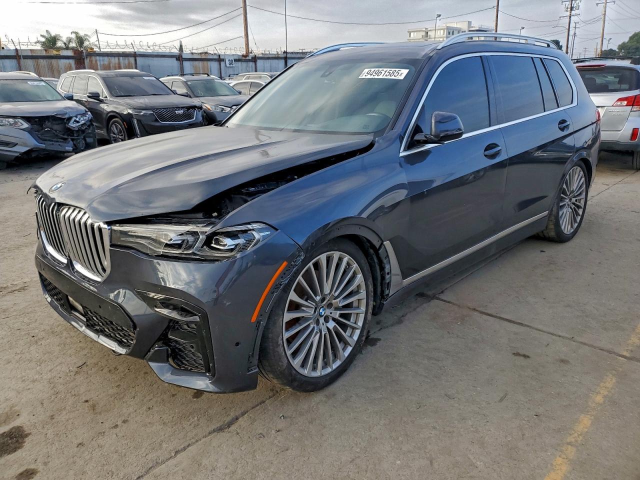 BMW X7 XDRIVE50I