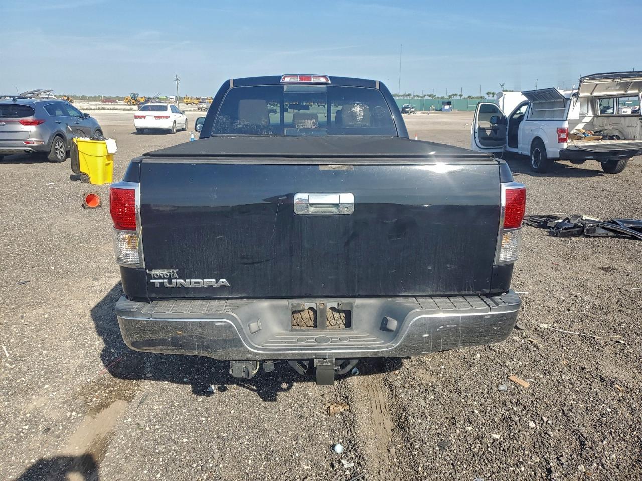 TOYOTA TUNDRA DOUBLE CAB SR5