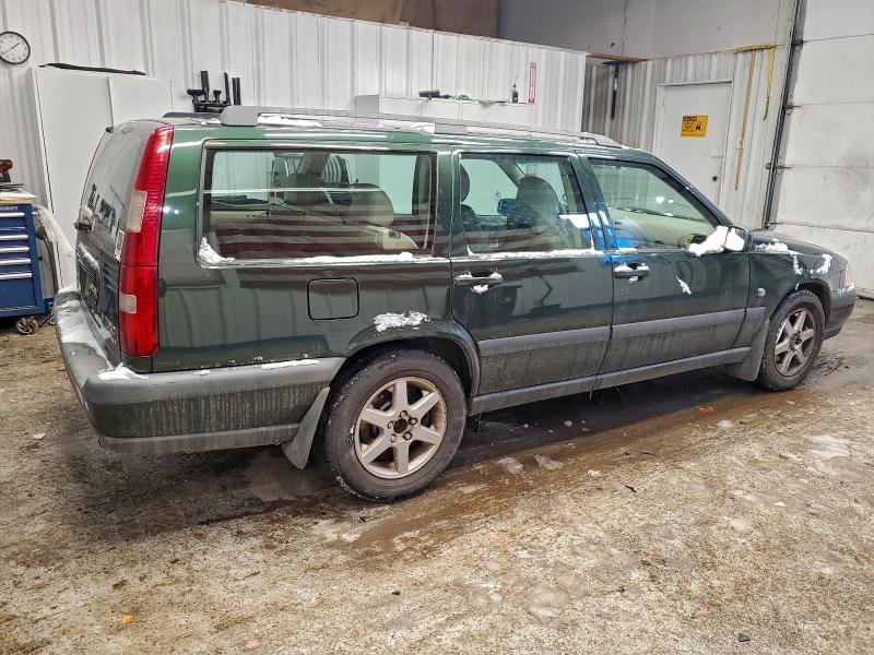 1999 VOLVO V70 XC #3316768432