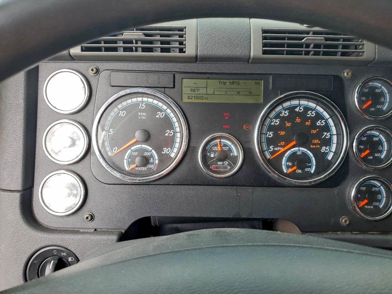 Lot #3309467586 2015 FREIGHTLINER CASCADIA 1