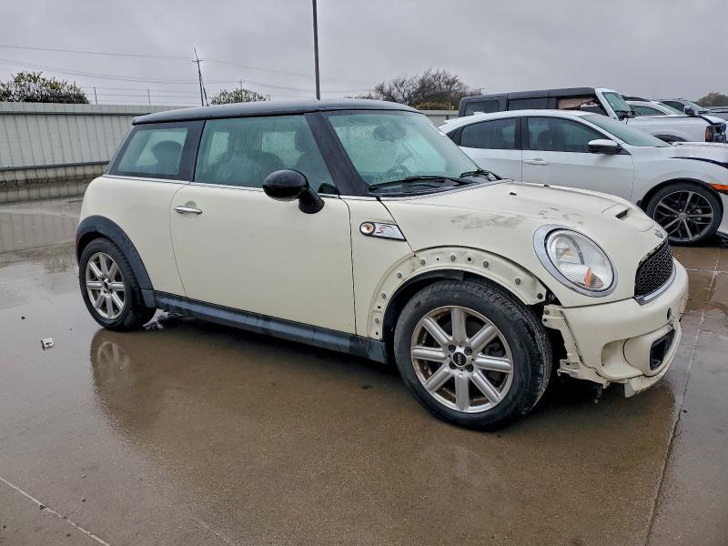 2013 MINI COOPER S #3301693644