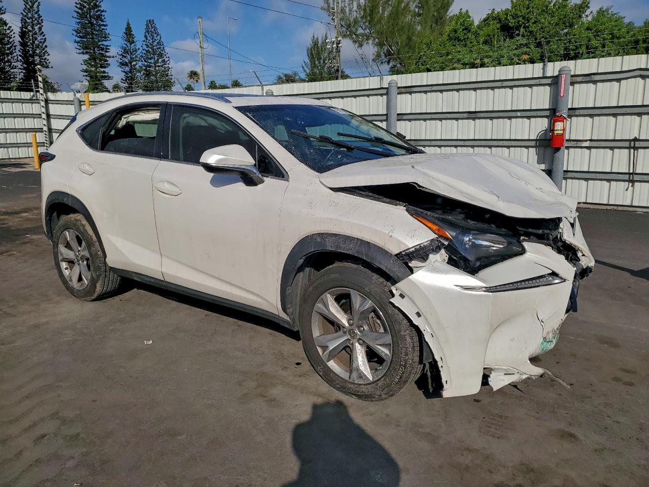 Lot #3316618486 2017 LEXUS NX 200T BA