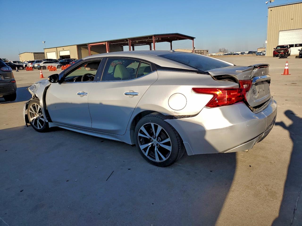 Lot #3304933552 2017 NISSAN MAXIMA 3.5