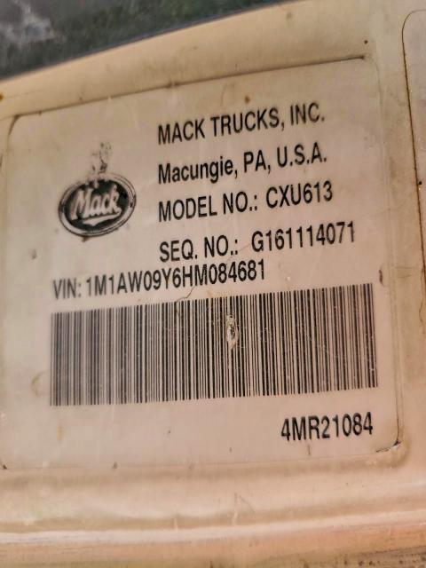 2017 MACK CXU613 #3316900077