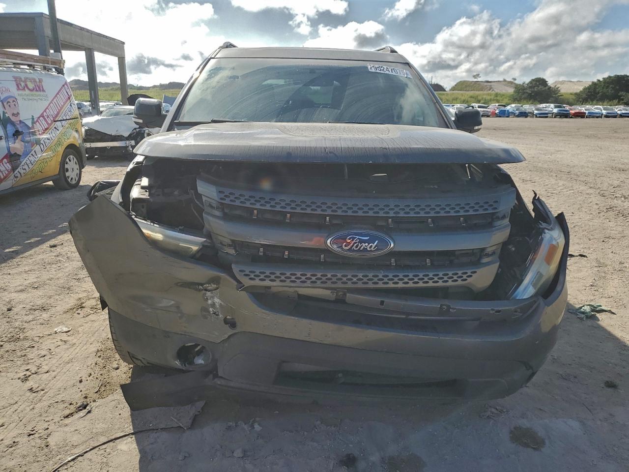 FORD EXPLORER LIMITED