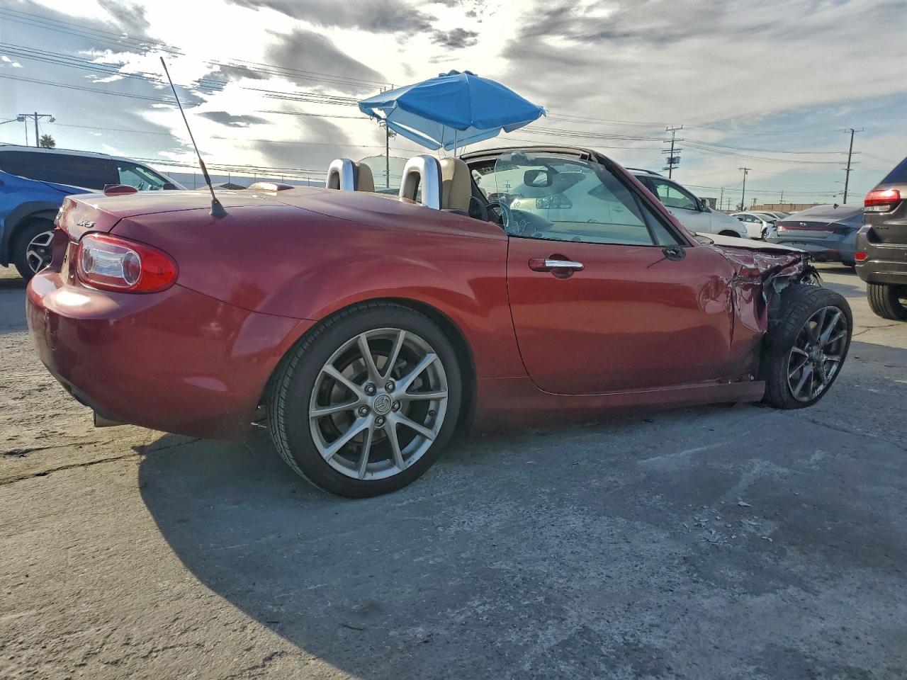 MAZDA MX-5 MIATA