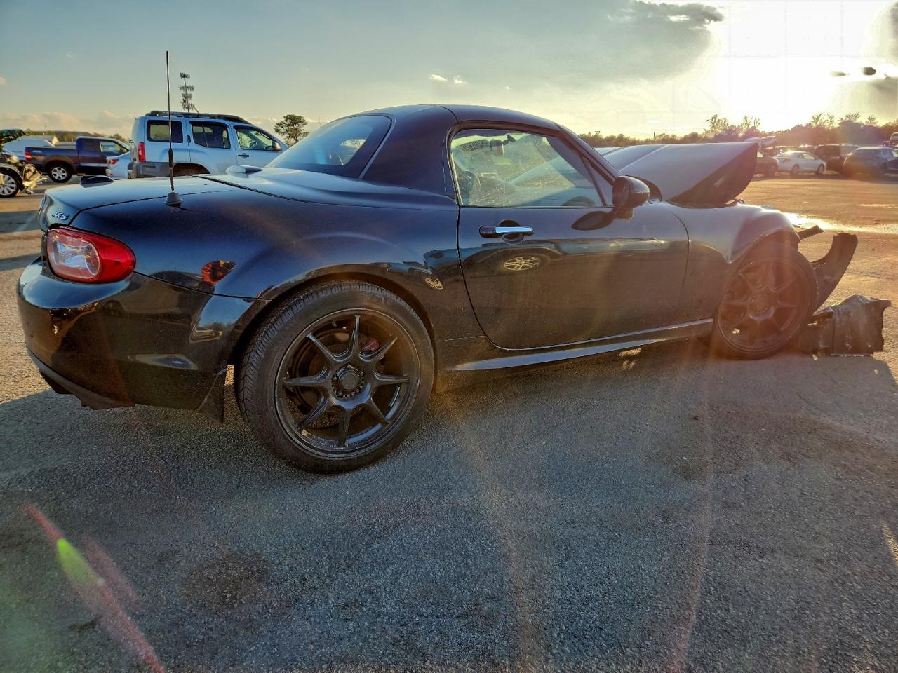 MAZDA MX-5 MIATA