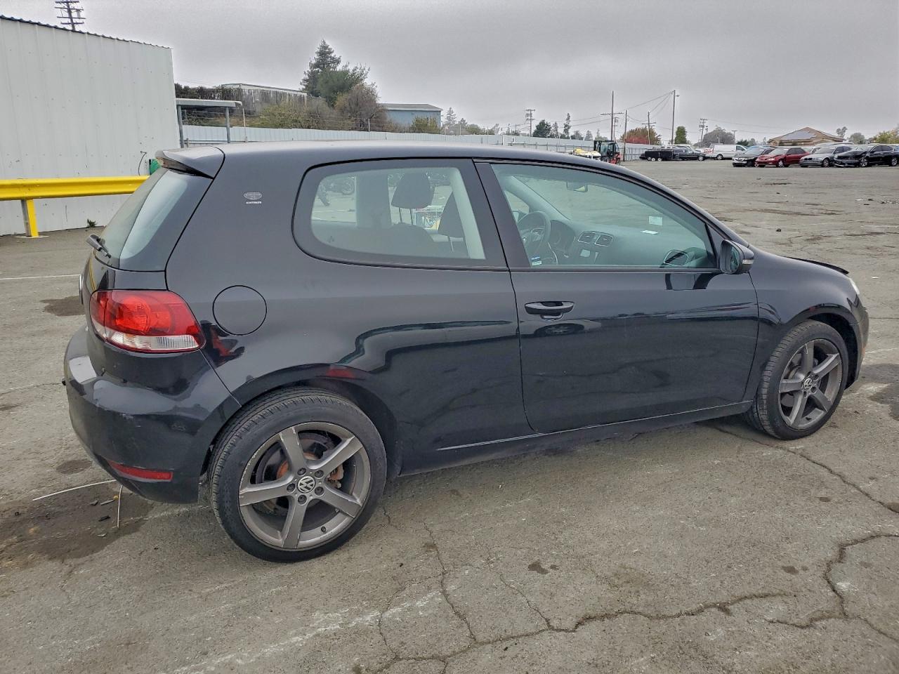 Lot #3319180811 2013 VOLKSWAGEN GOLF