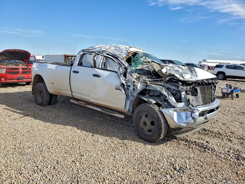 2016 RAM 3500 ST #3315943086