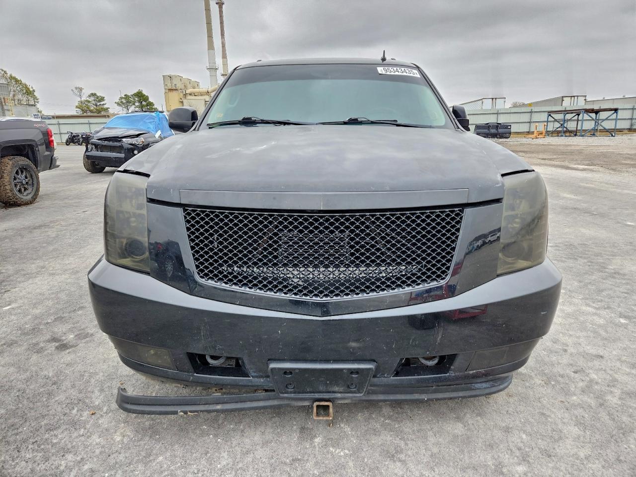 CADILLAC ESCALADE ESV LUXURY