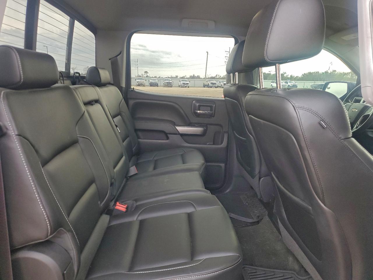 CHEVROLET SILVERADO C1500 LT