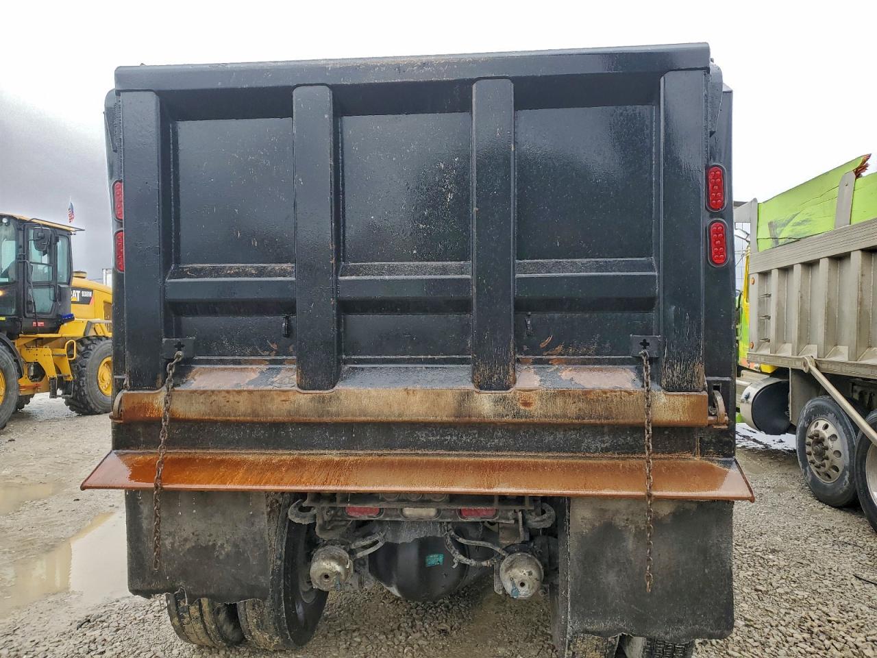 Lot #3311707221 2021 PETERBILT TRACTOR 348