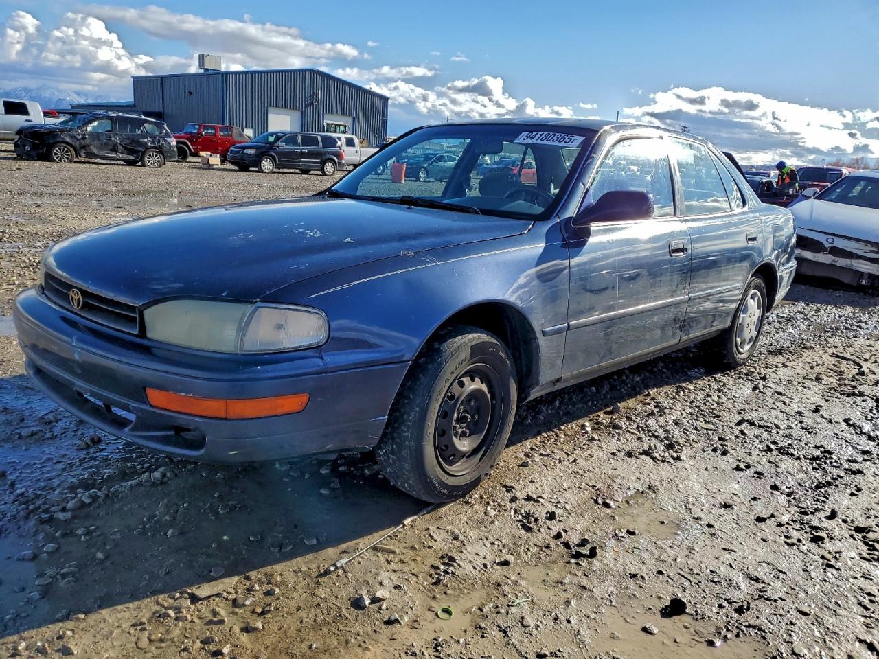 Lot #3309788337 1994 TOYOTA CAMRY LE