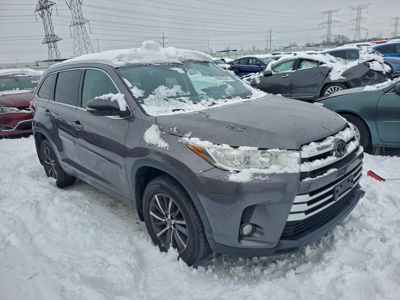 TOYOTA HIGHLANDER SE