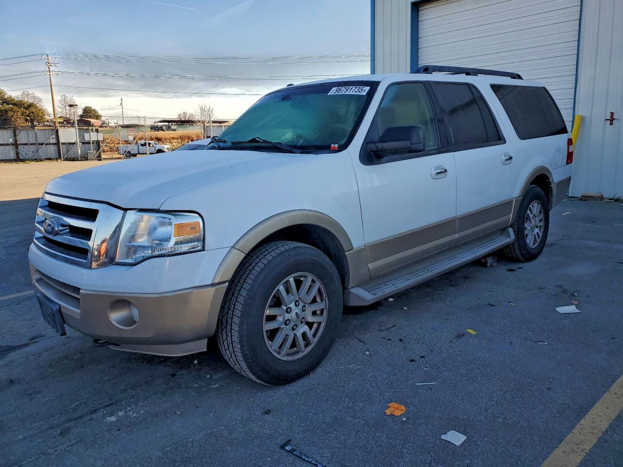 FORD EXPEDITION EL XLT
