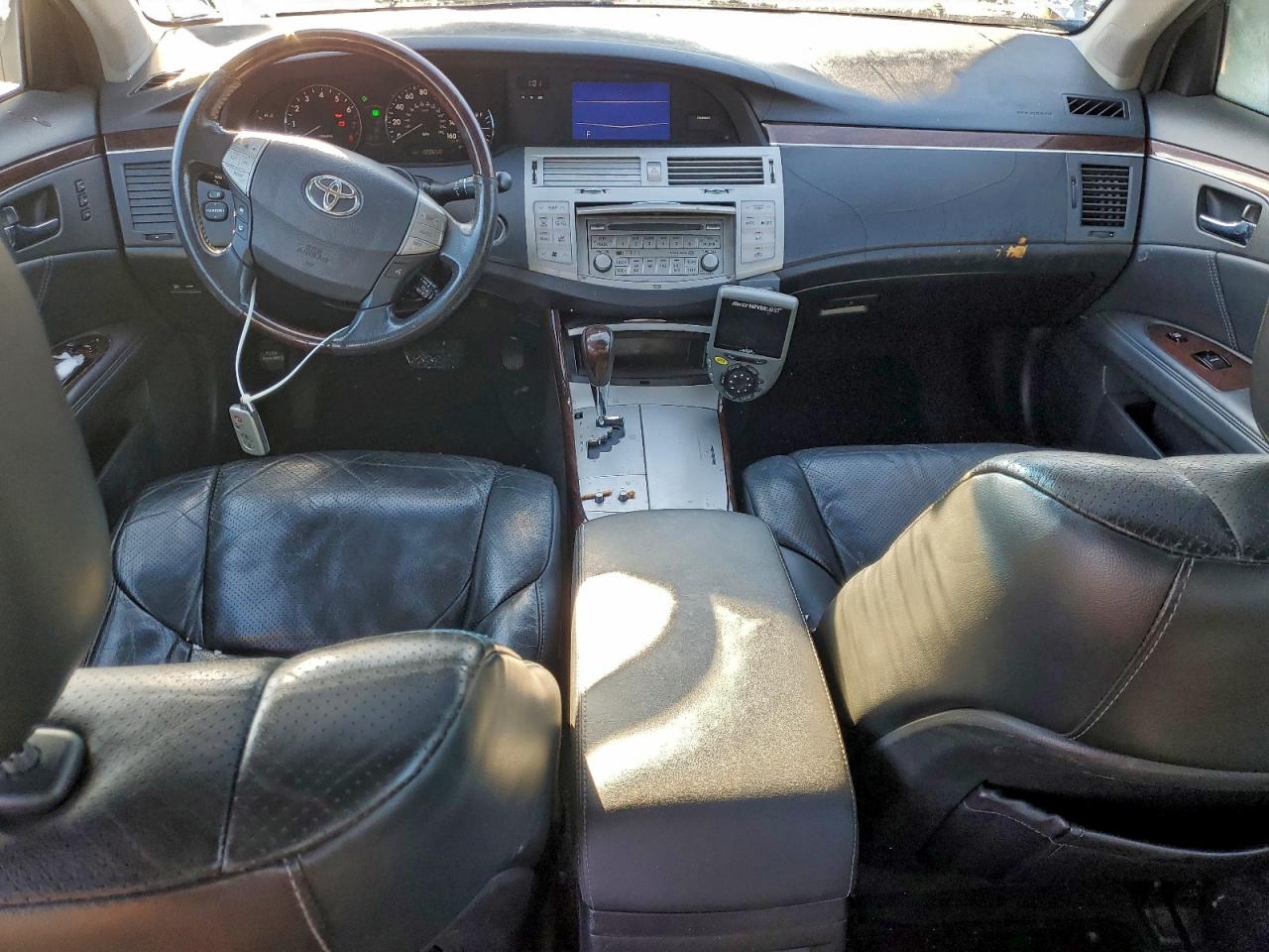 Lot #3317704083 2009 TOYOTA AVALON XL