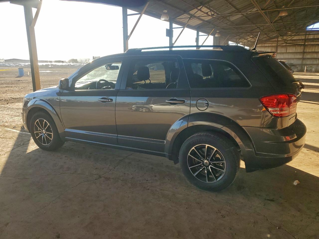 DODGE JOURNEY SE