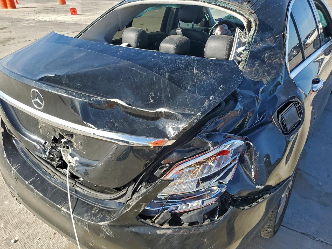 Lot #3318142388 2017 MERCEDES-BENZ C 300