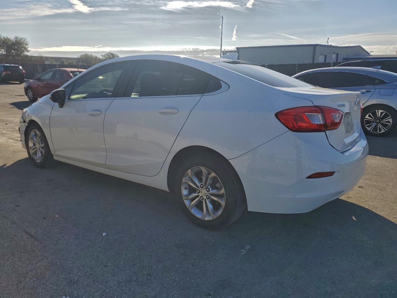 Lot #3311646225 2019 CHEVROLET CRUZE LT