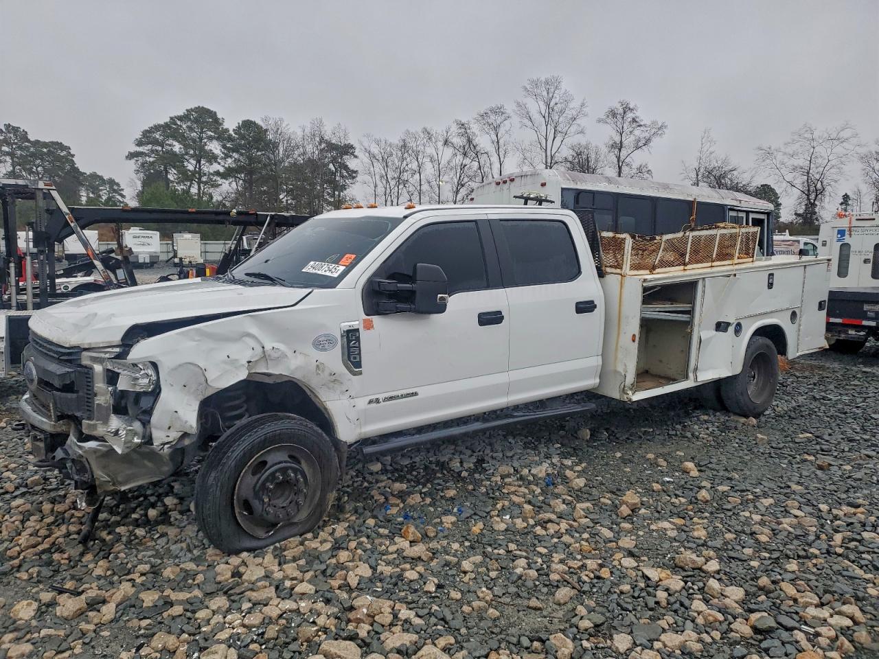 FORD F-450 SUPER DUTY