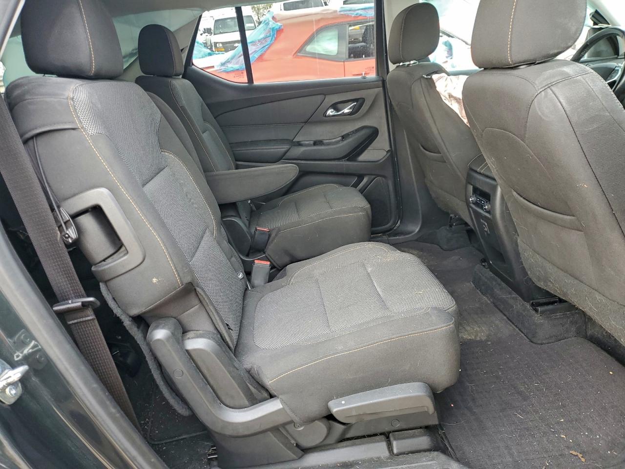 CHEVROLET TRAVERSE LT