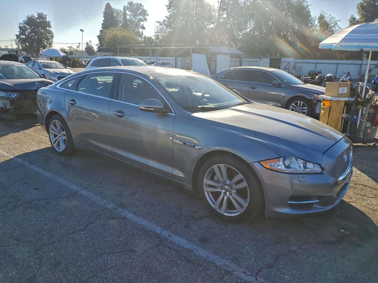 JAGUAR XJ XJL