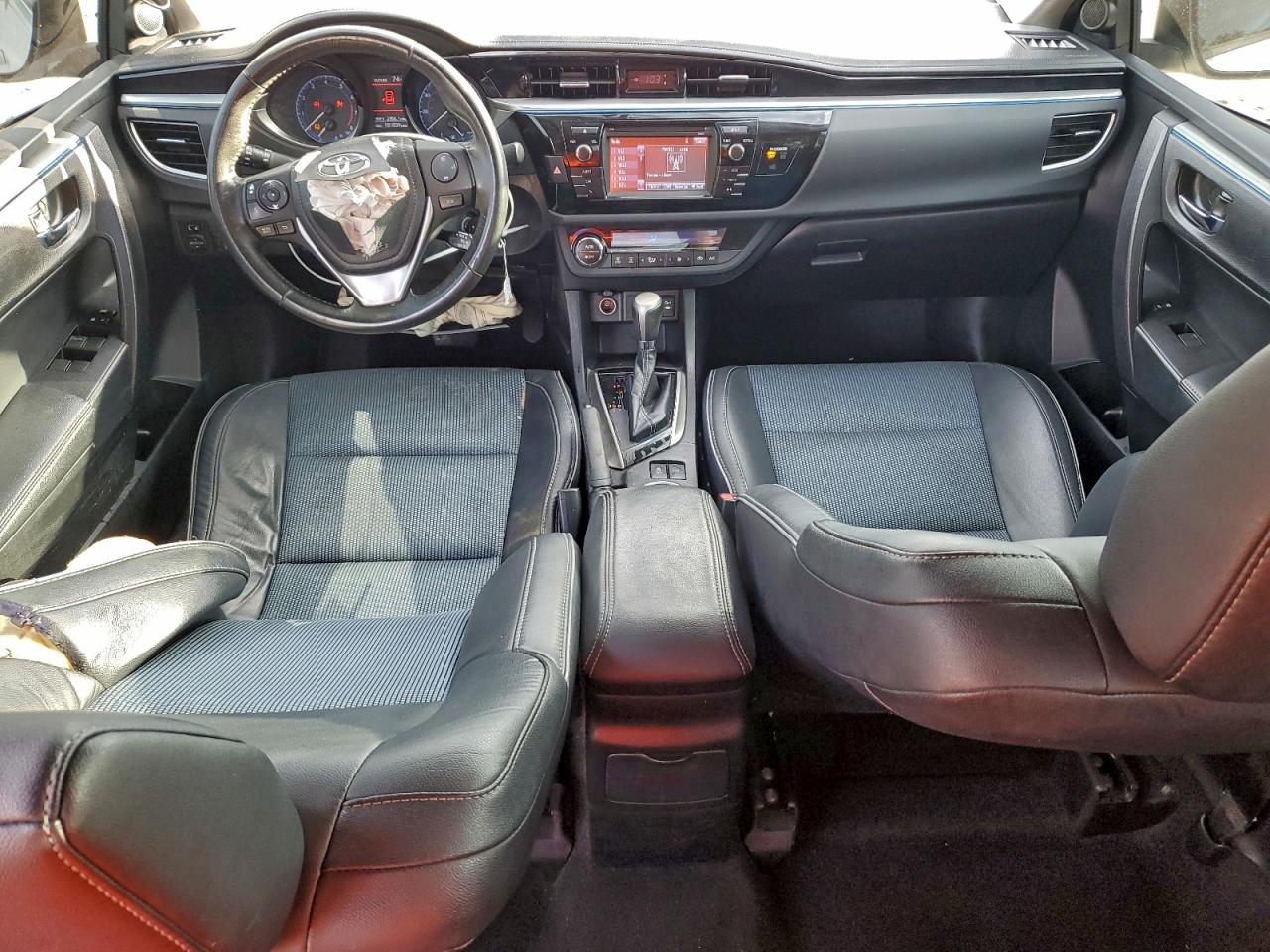 Lot #3315938087 2015 TOYOTA COROLLA L