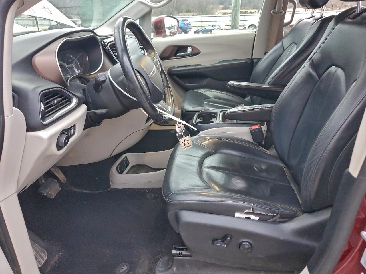 CHRYSLER PACIFICA TOURING L